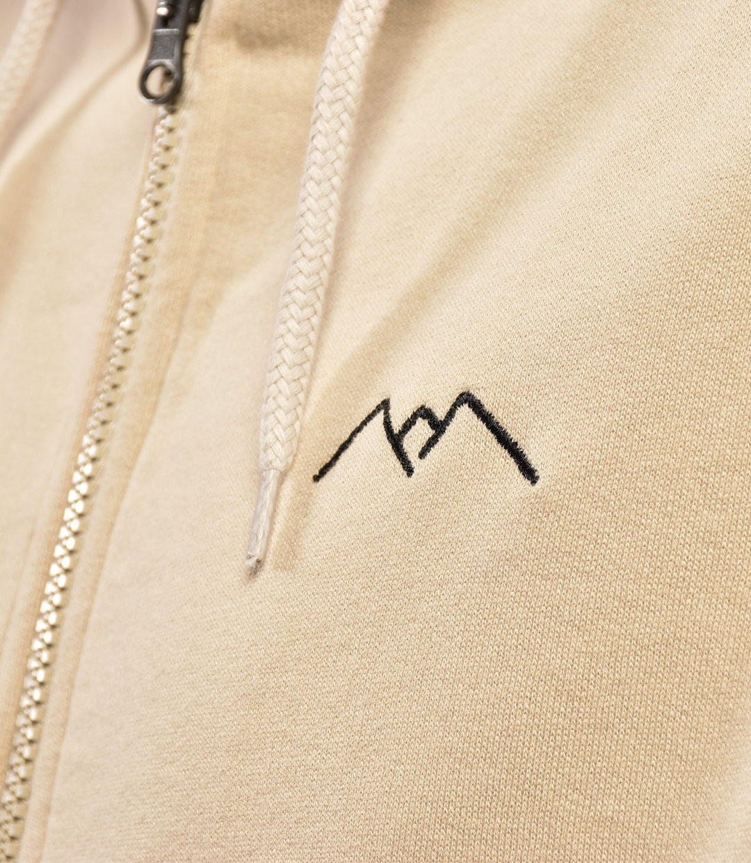 Whatever Man Men Zipper Beige Detail 2