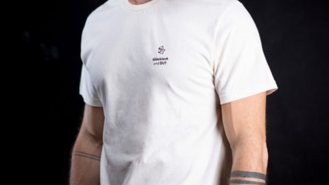 Gloecklech ond Du maennlich weiss