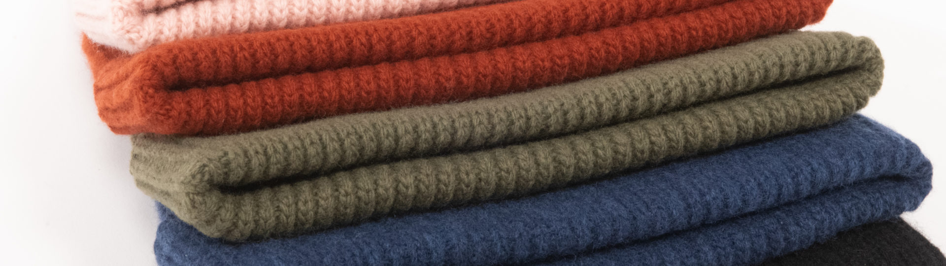 Whatever Man Harbour Merino Logo Leather Header 1