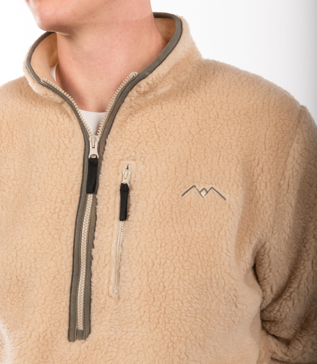 Whatever Man Men Bark Fleece Green Detail 1