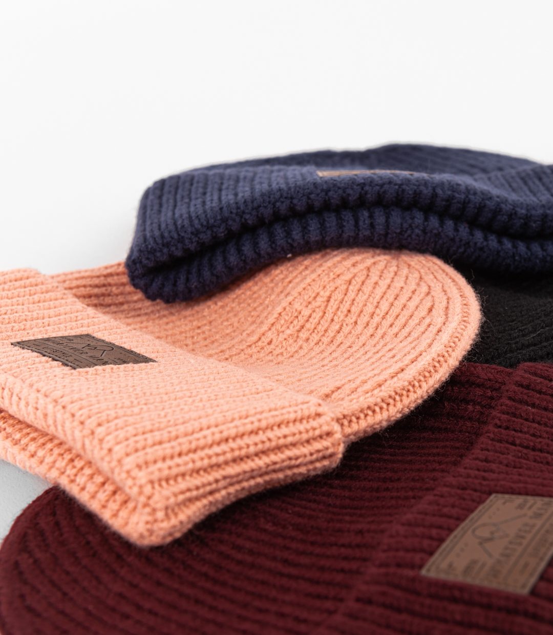 Whatever Man Dock Beanie Leather 10